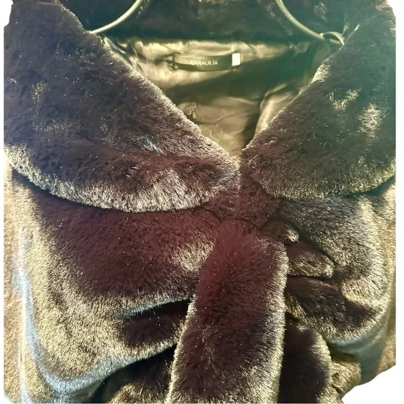 CARACILIA, WOMENS, BLACK, LUXURY FAUX FUR, SHAWL/WRAP. SIZE L